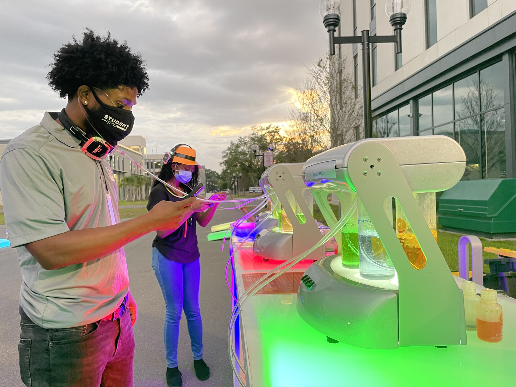 Glow Jam makes a comeback at UCF Downtown (pic 3)